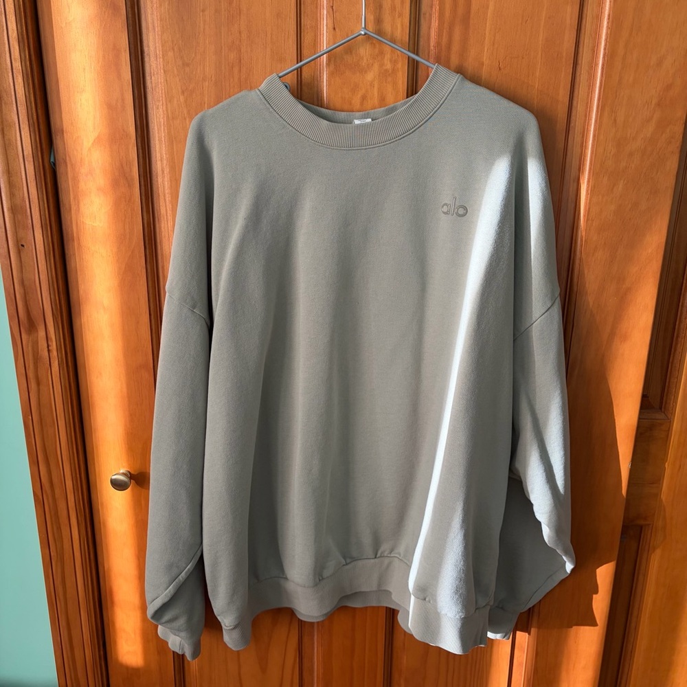 Alo crewneck